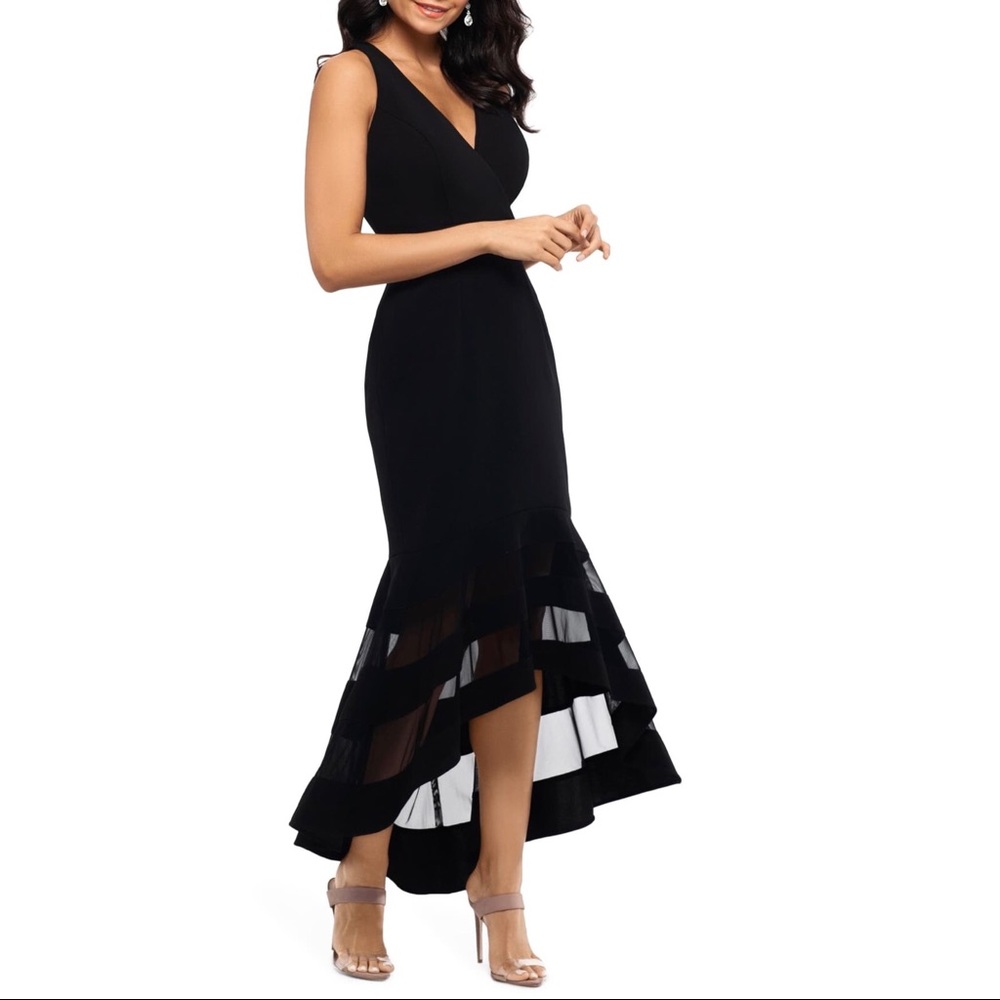 Escape Crepe Midi Dress